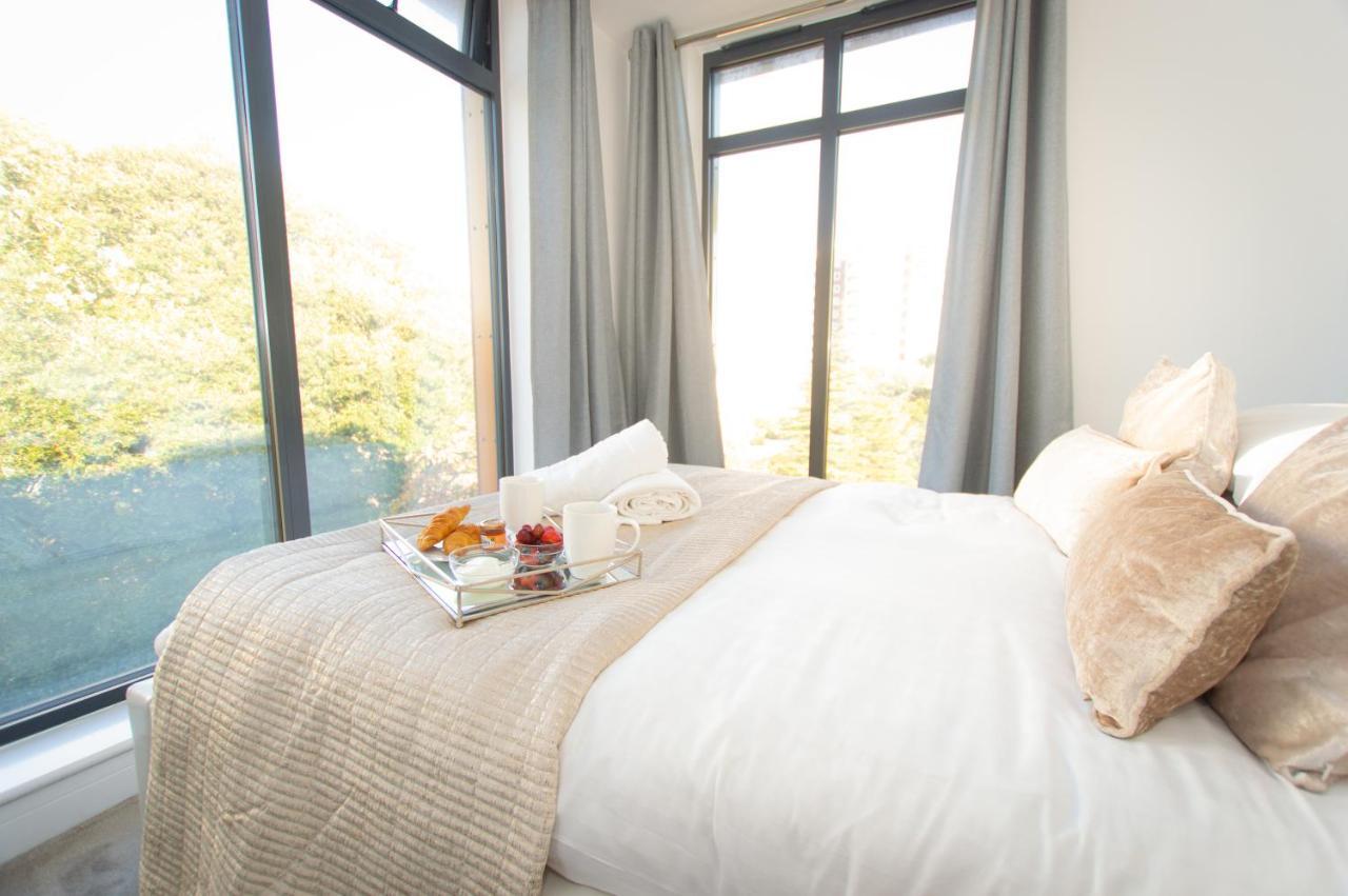 * Panoramic Penthouse With Sea & City Views Bournemouth Eksteriør bilde